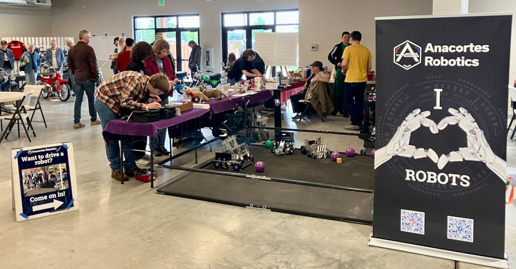 Read more about the article Anacortes FIRST Robotics at the Vintage Motorcycle Show